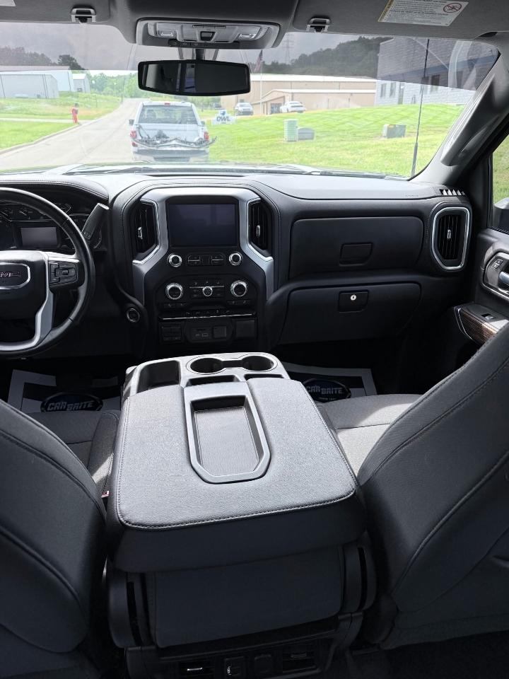 GMC Sierra 2500HD 4WD Crew Cab 153.7" SLE 2022