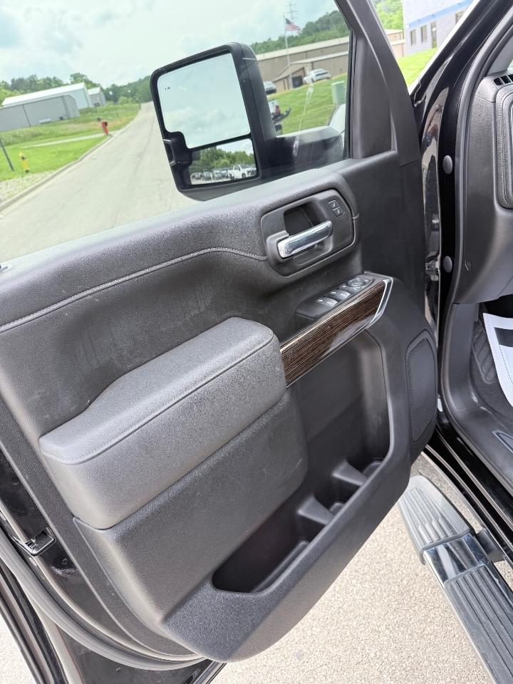 GMC Sierra 2500HD 4WD Crew Cab 153.7" SLE 2022