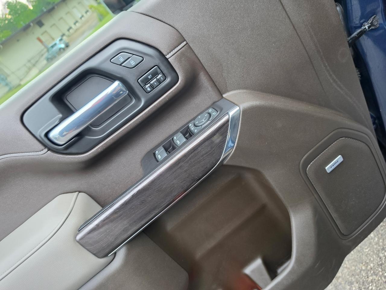 Chevrolet Silverado 2500HD 4WD Crew Cab 159" LTZ 2022
