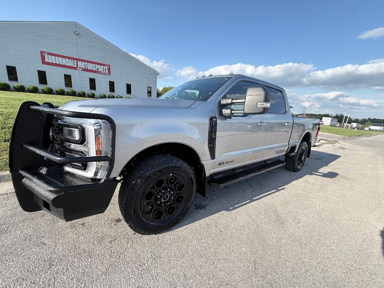 Ford F-350 SD XLT 4WD 2023