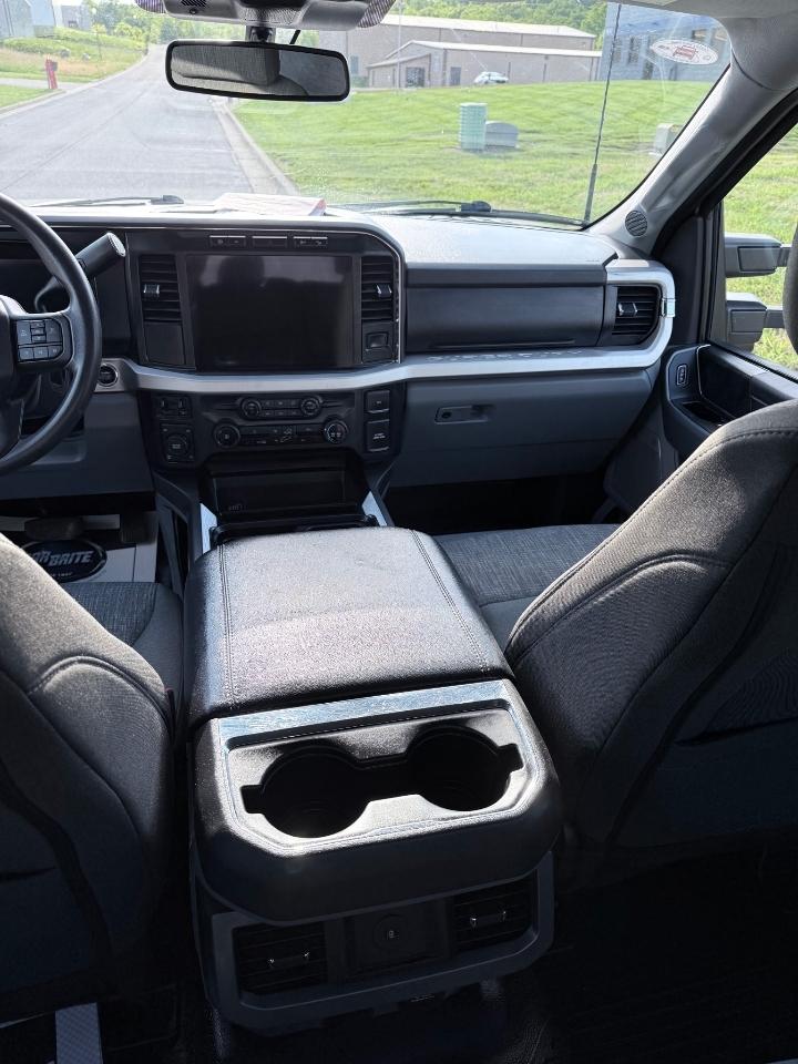 Ford F-350 SD XLT 4WD 2023