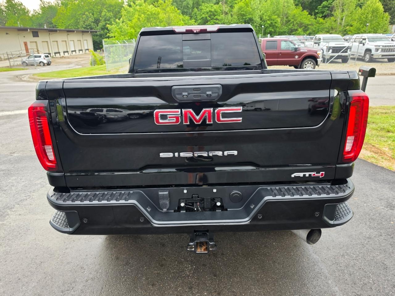 GMC Sierra 2500HD 4WD Crew Cab 159" AT4 2020