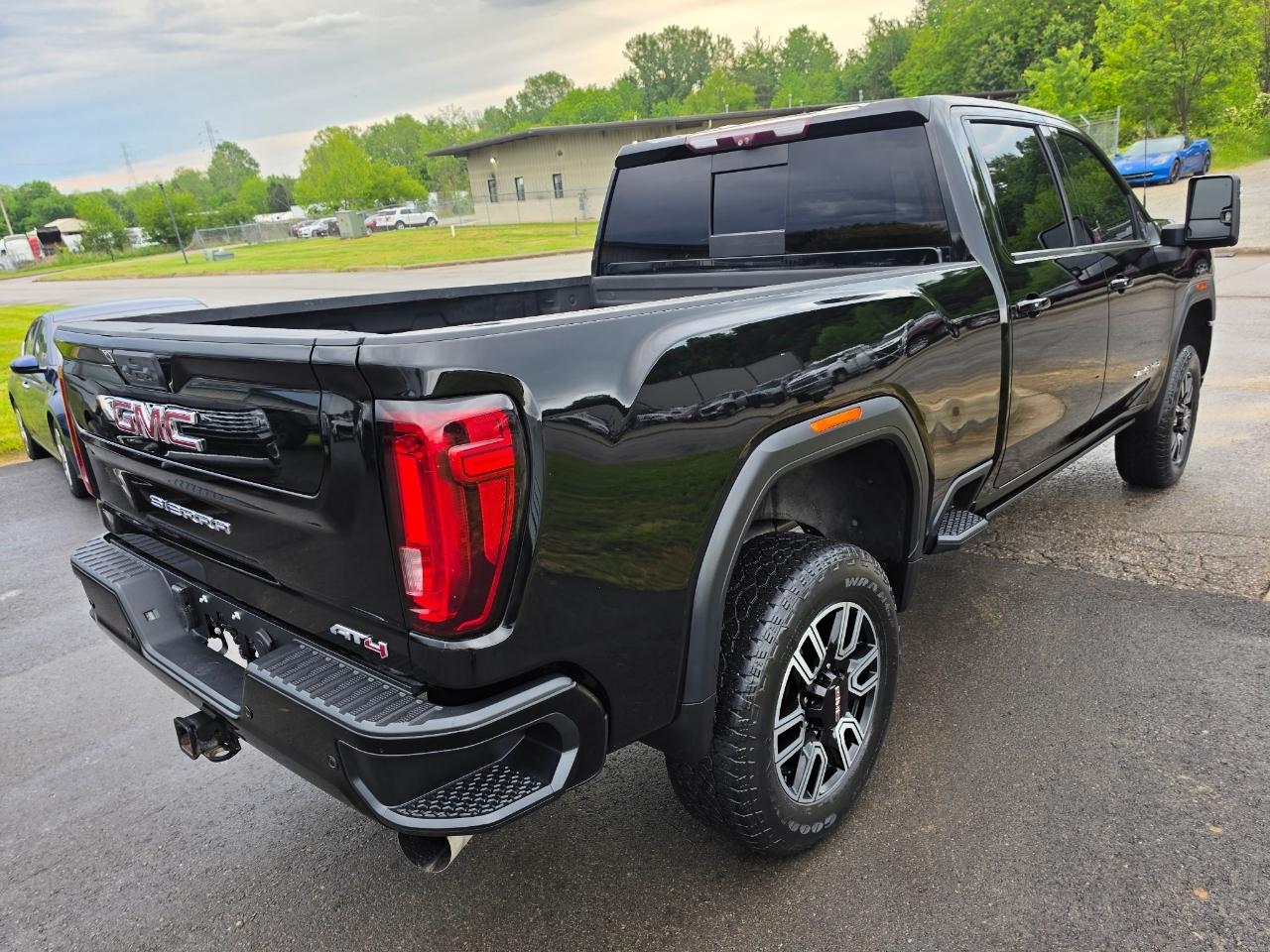 GMC Sierra 2500HD 4WD Crew Cab 159" AT4 2020
