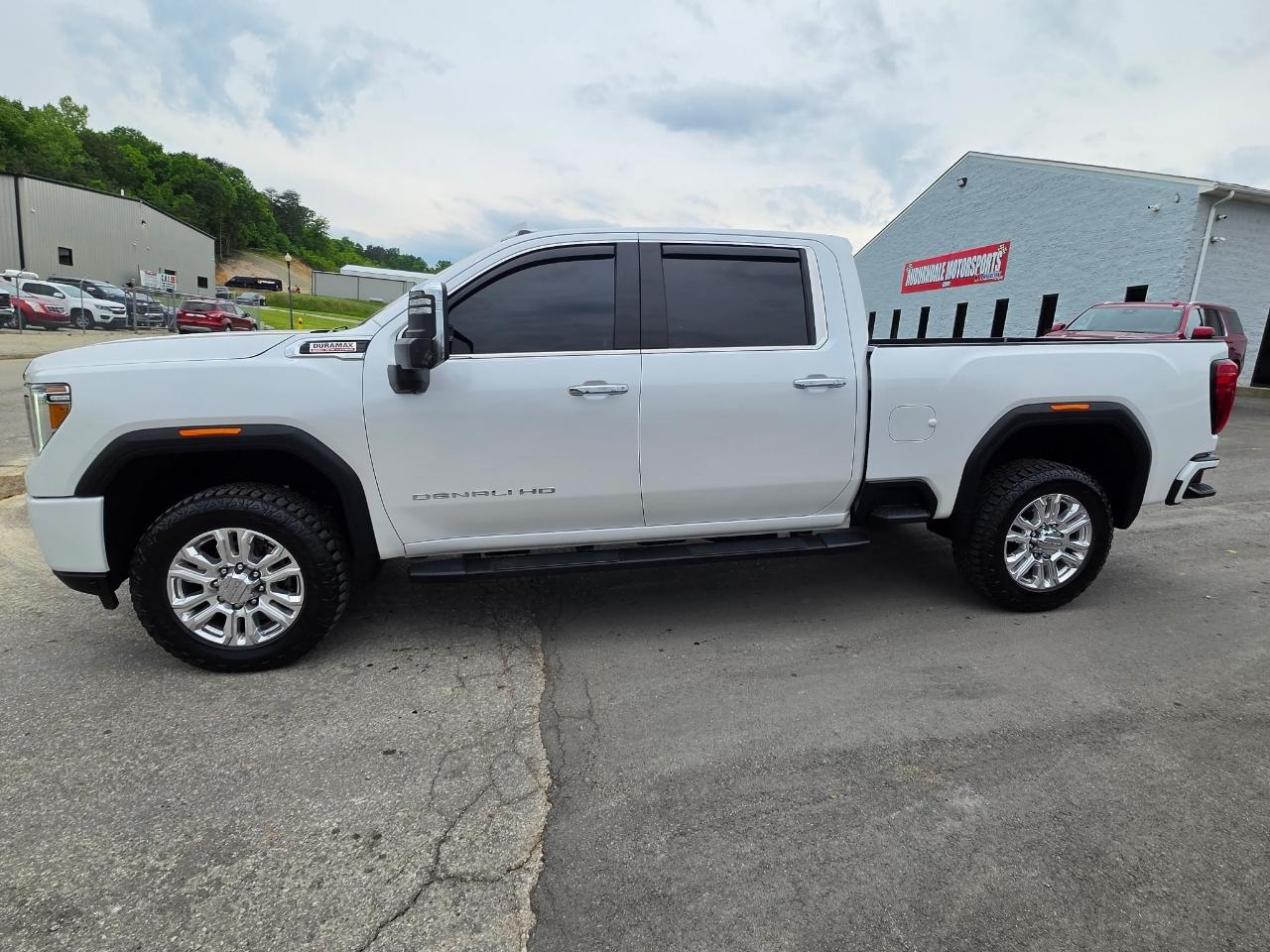 GMC Sierra 3500HD Denali Crew Cab Long Box 4WD 2022