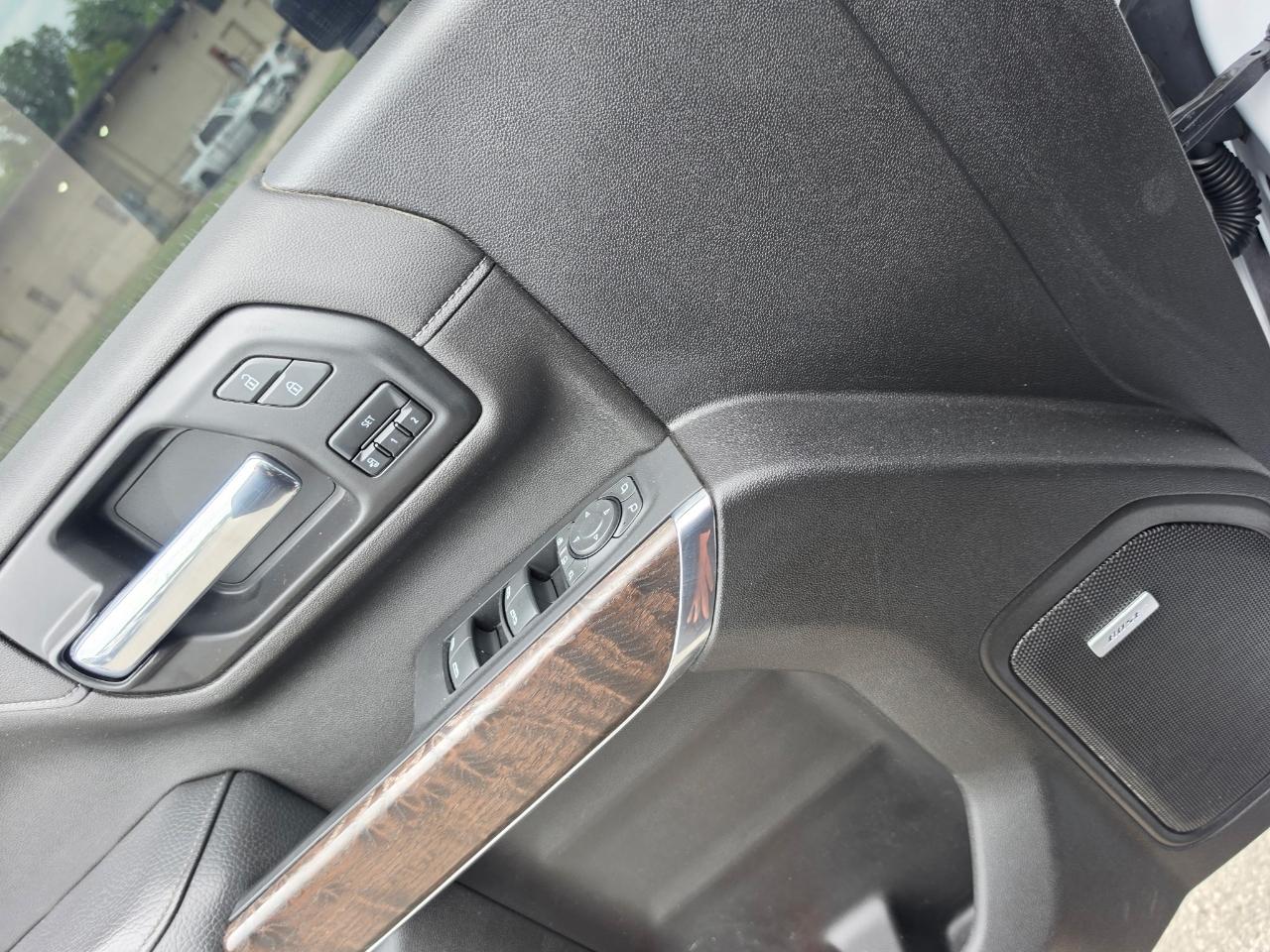 GMC Sierra 3500HD Denali Crew Cab Long Box 4WD 2022