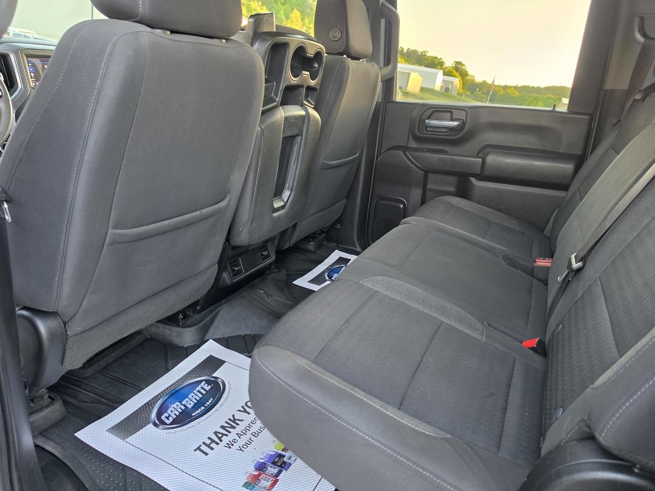 Chevrolet Silverado 2500HD Custom Crew Cab Short Box 4WD 2024