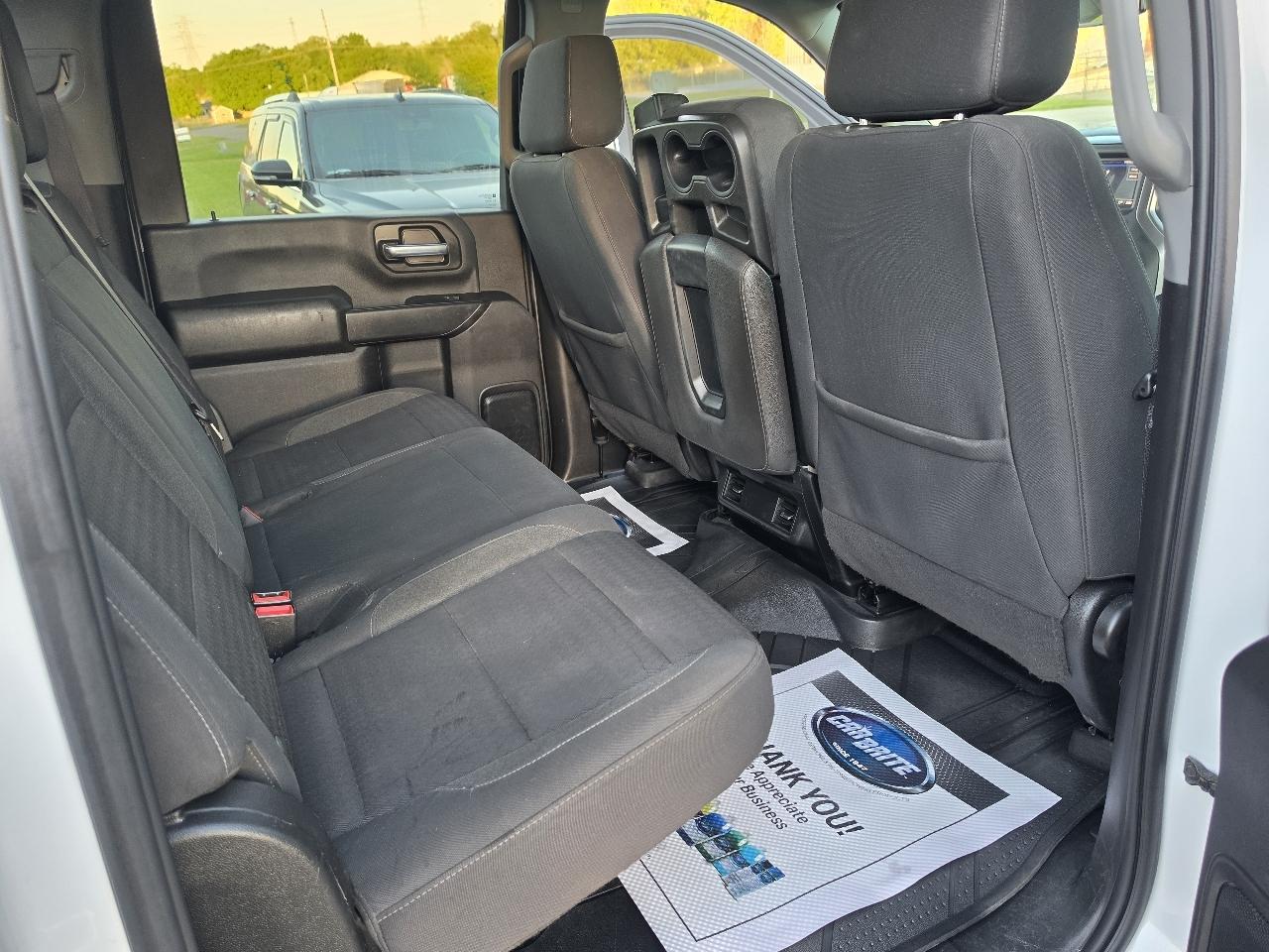 Chevrolet Silverado 2500HD Custom Crew Cab Short Box 4WD 2024