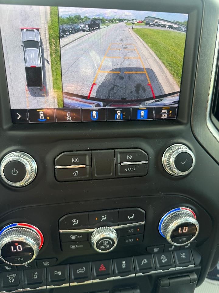 GMC Sierra 2500HD AT4 Crew Cab 4WD 2022