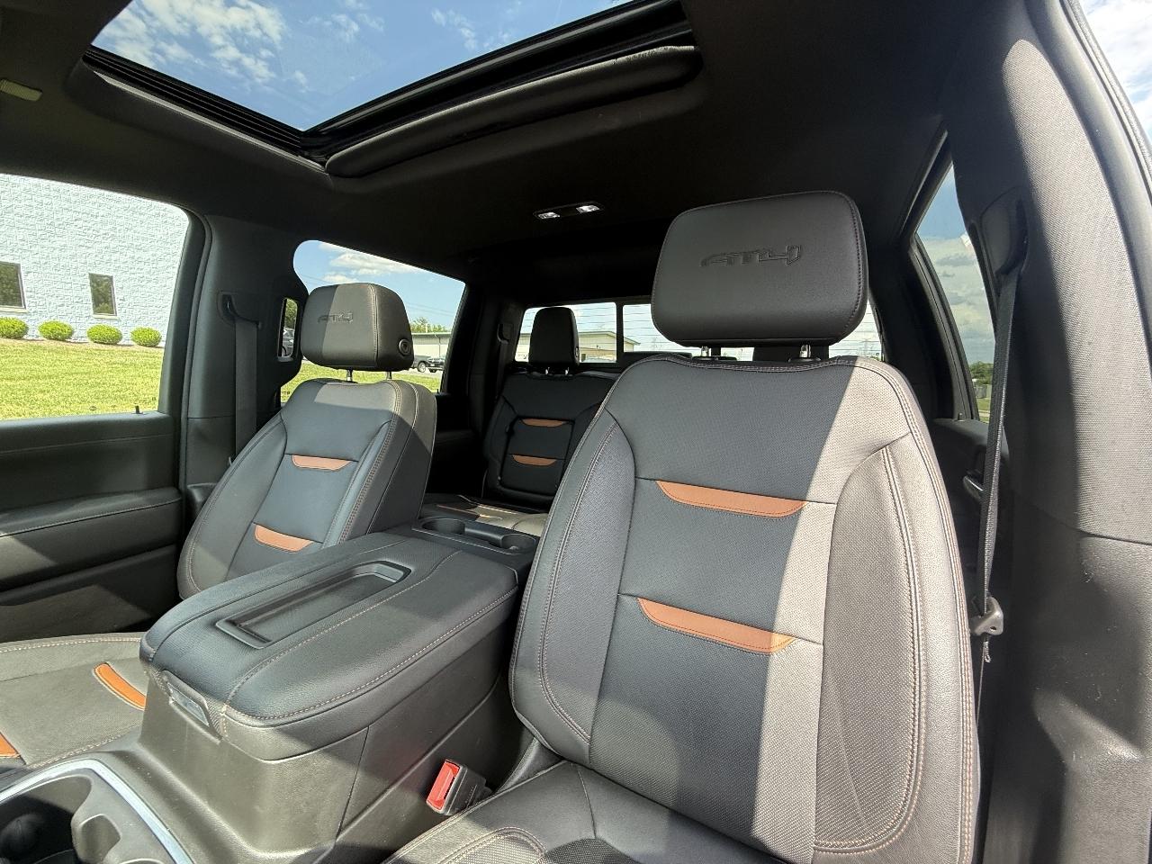 GMC Sierra 2500HD AT4 Crew Cab 4WD 2022