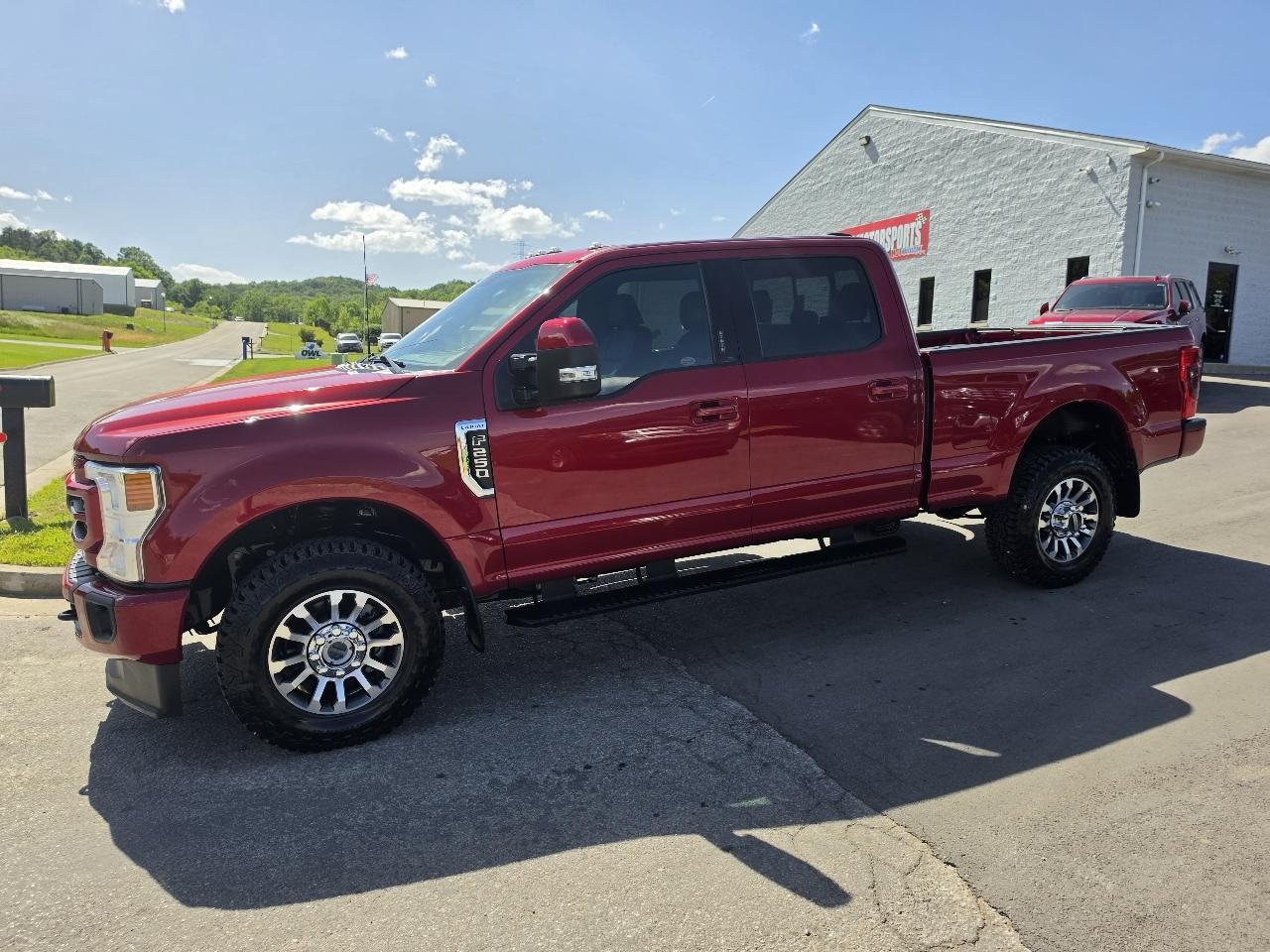 Ford F-250 SD Lariat Crew Cab 4WD 2022