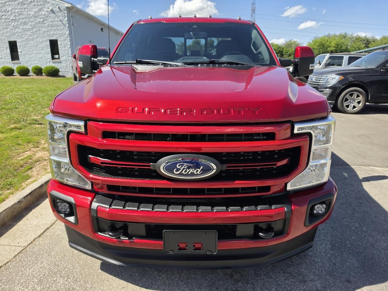 Ford F-250 SD Lariat Crew Cab 4WD 2022