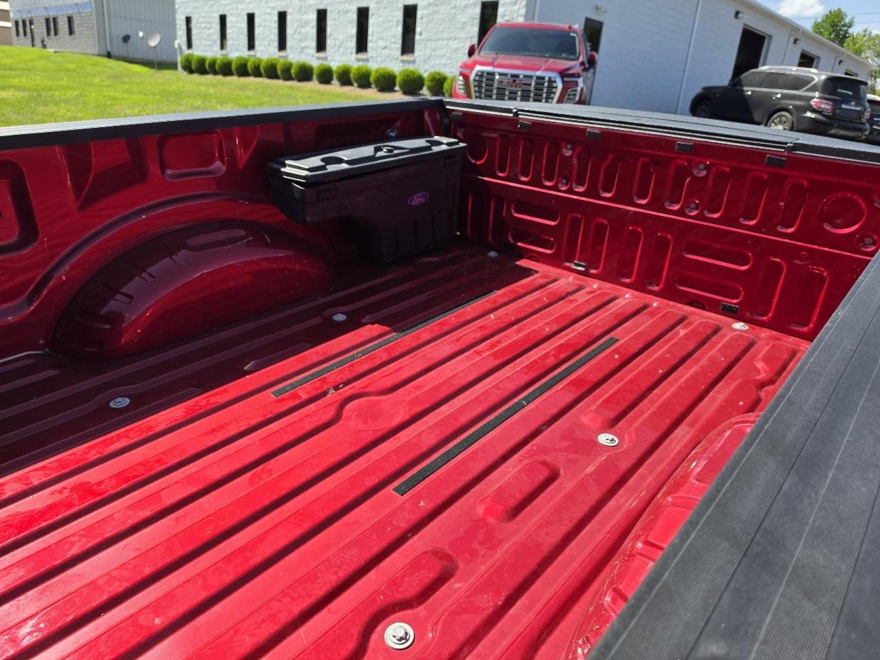 Ford F-250 SD Lariat Crew Cab 4WD 2022