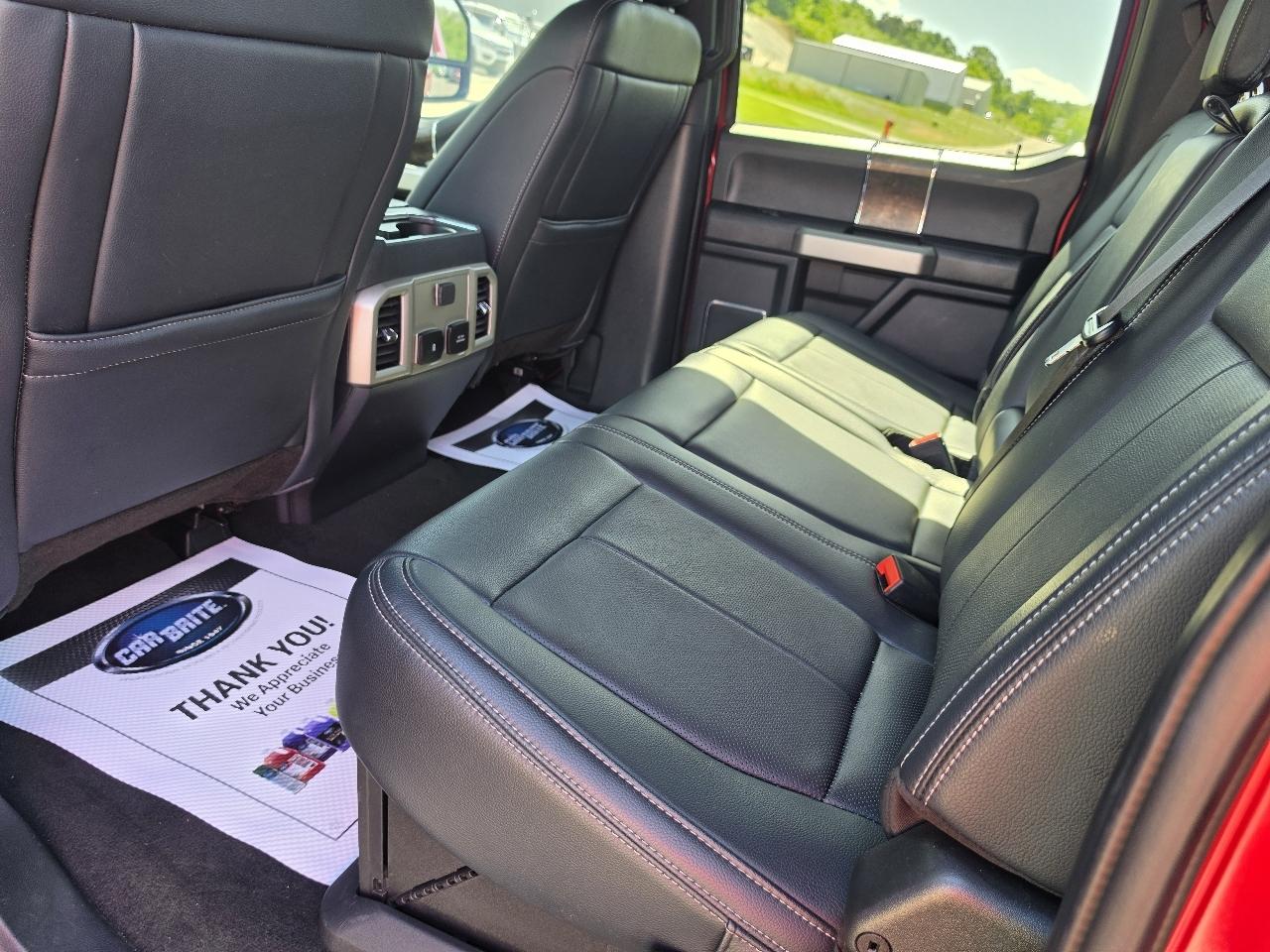Ford F-250 SD Lariat Crew Cab 4WD 2022
