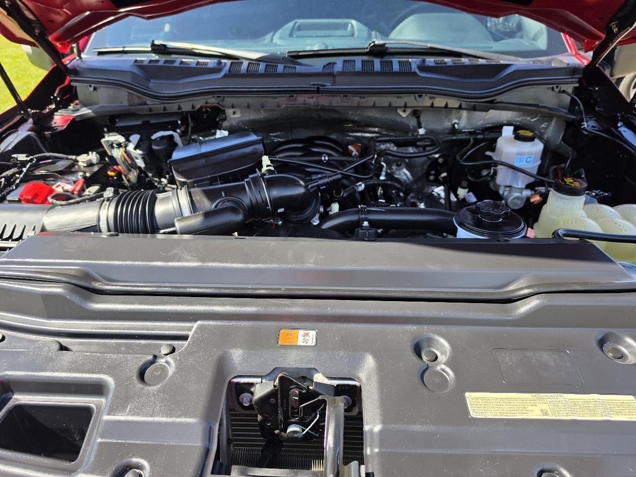 Ford F-250 SD Lariat Crew Cab 4WD 2022