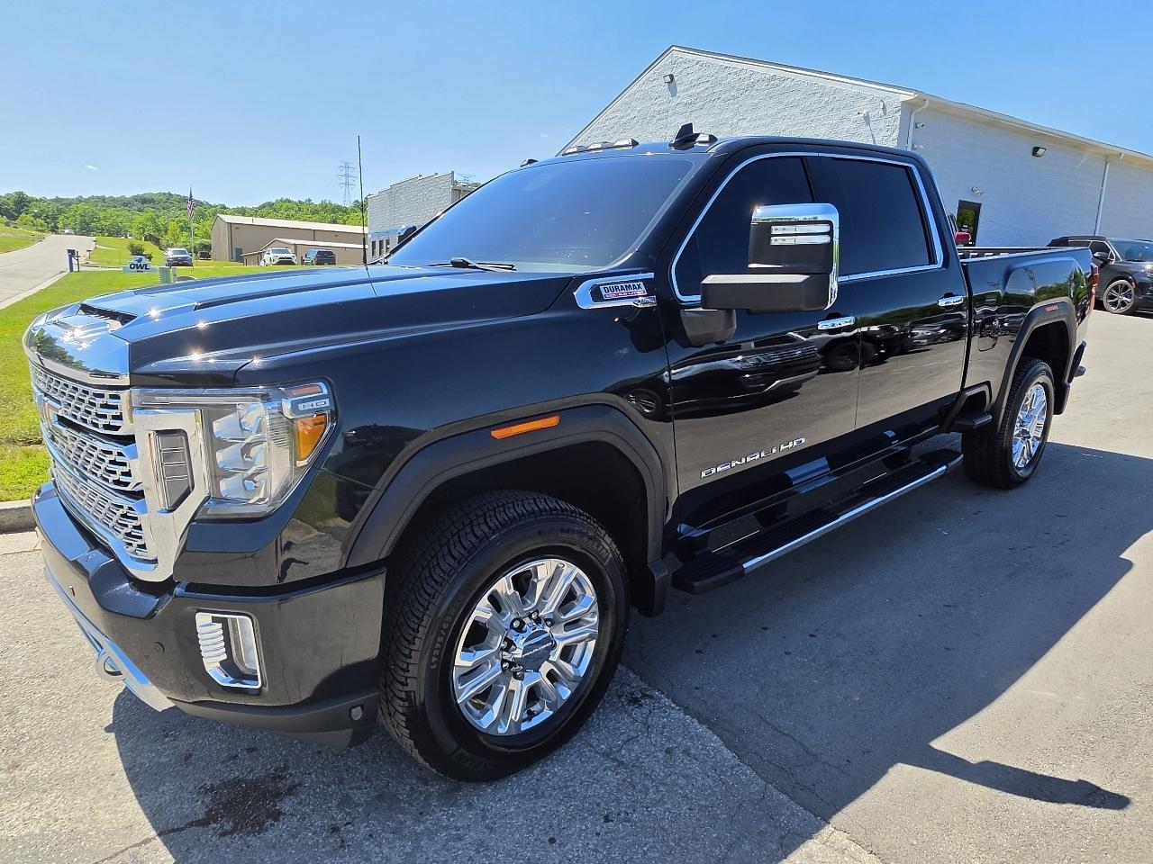 GMC Sierra 2500HD Denali Crew Cab 4WD 2020