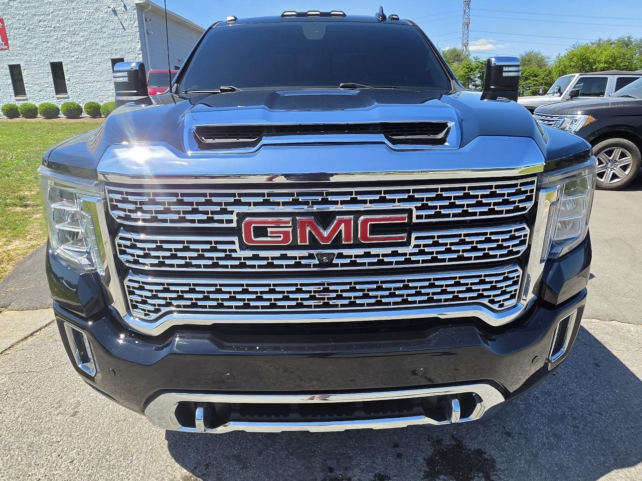 GMC Sierra 2500HD Denali Crew Cab 4WD 2020