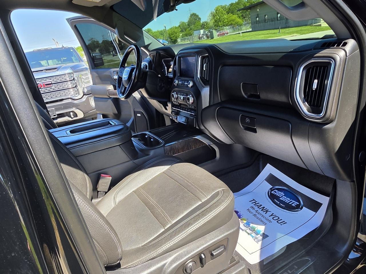 GMC Sierra 2500HD Denali Crew Cab 4WD 2020