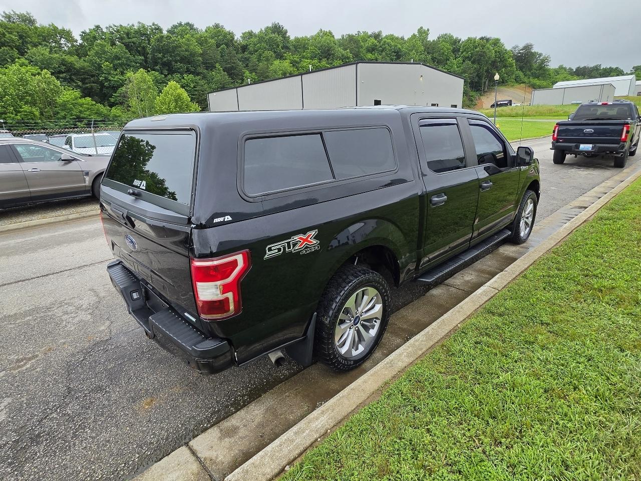 Ford F-150 4WD SuperCab 133" XLT 2018