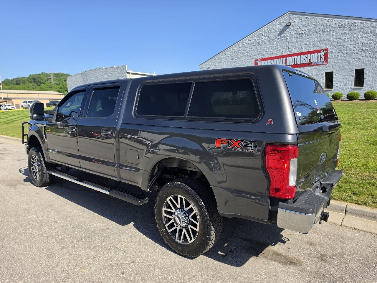Ford F-350 SD Lariat Crew Cab 4WD 2018