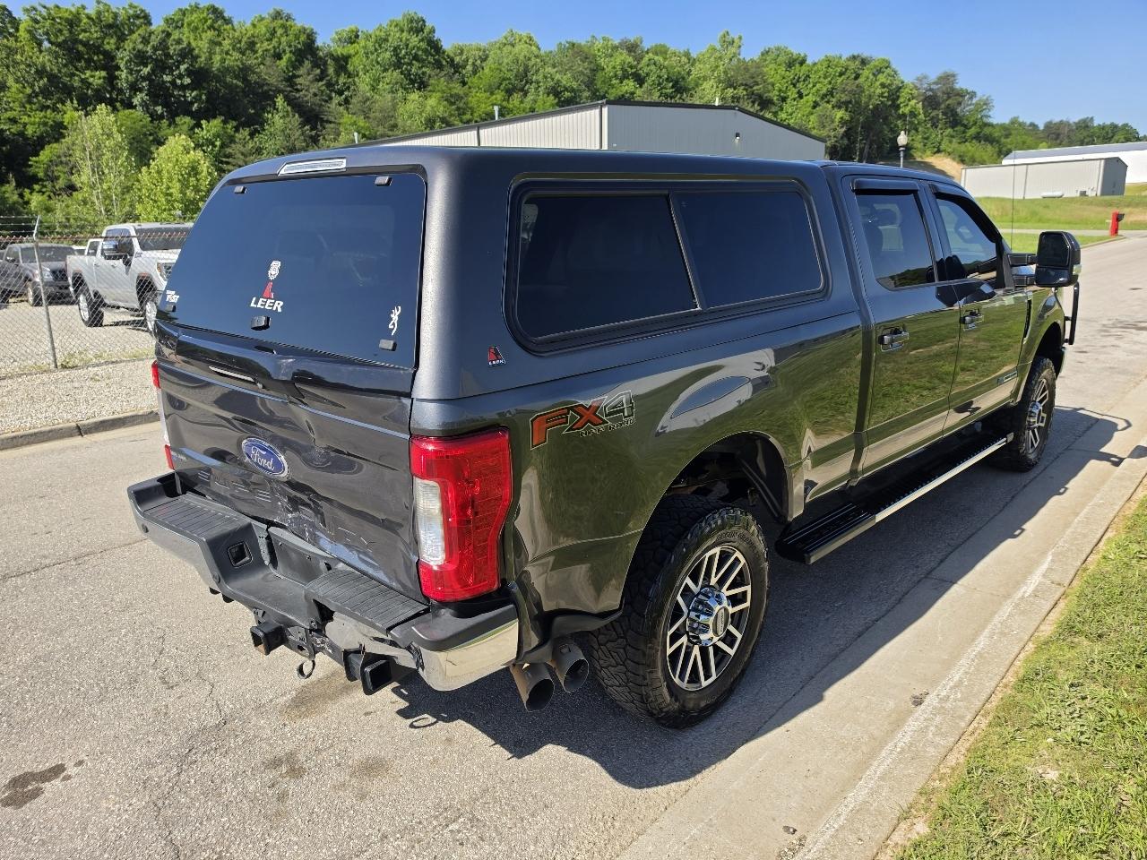 Ford F-350 SD Lariat Crew Cab 4WD 2018