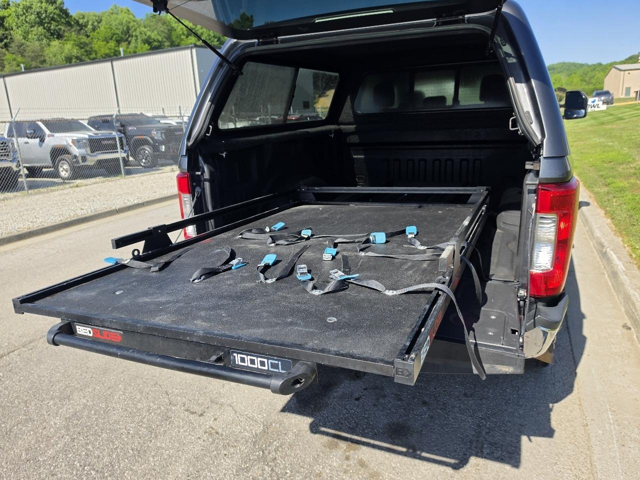 Ford F-350 SD Lariat Crew Cab 4WD 2018