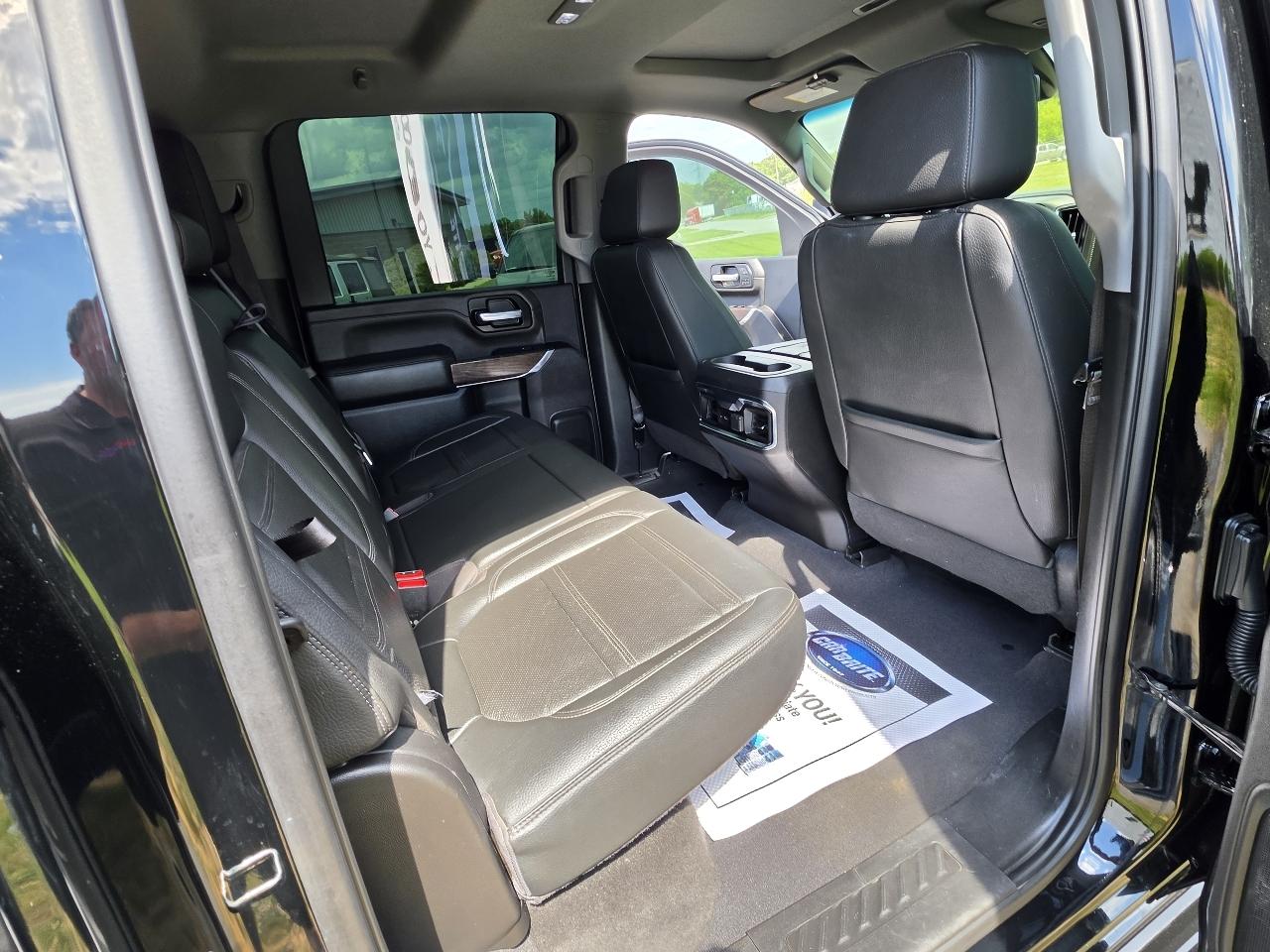 GMC Sierra 2500HD Denali Crew Cab 4WD SB 2022