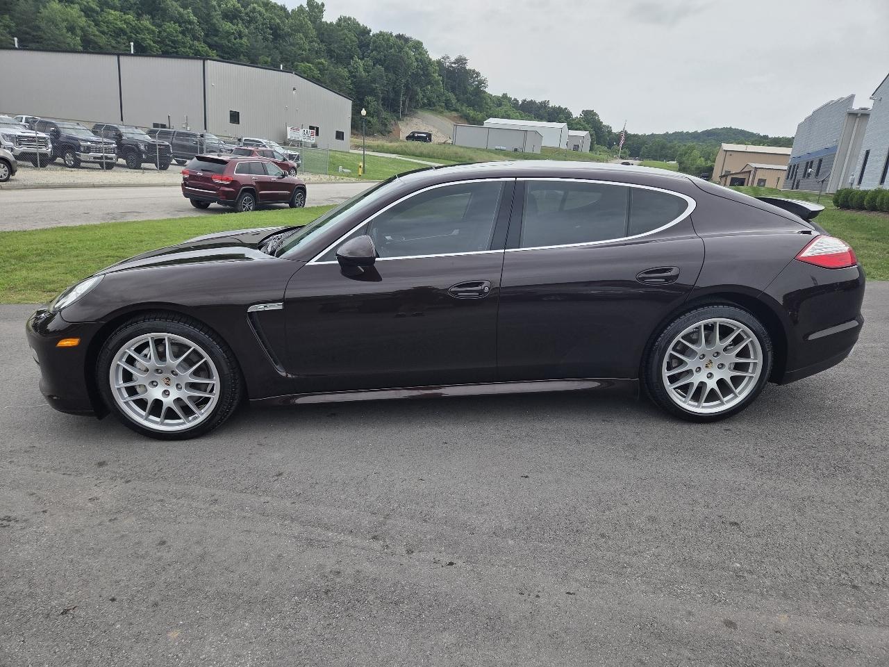 Porsche Panamera S 2010