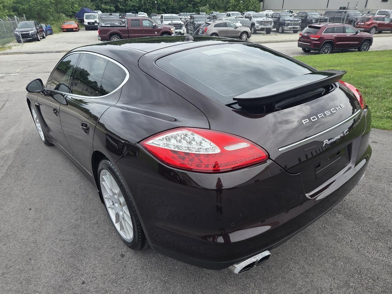 Porsche Panamera S 2010
