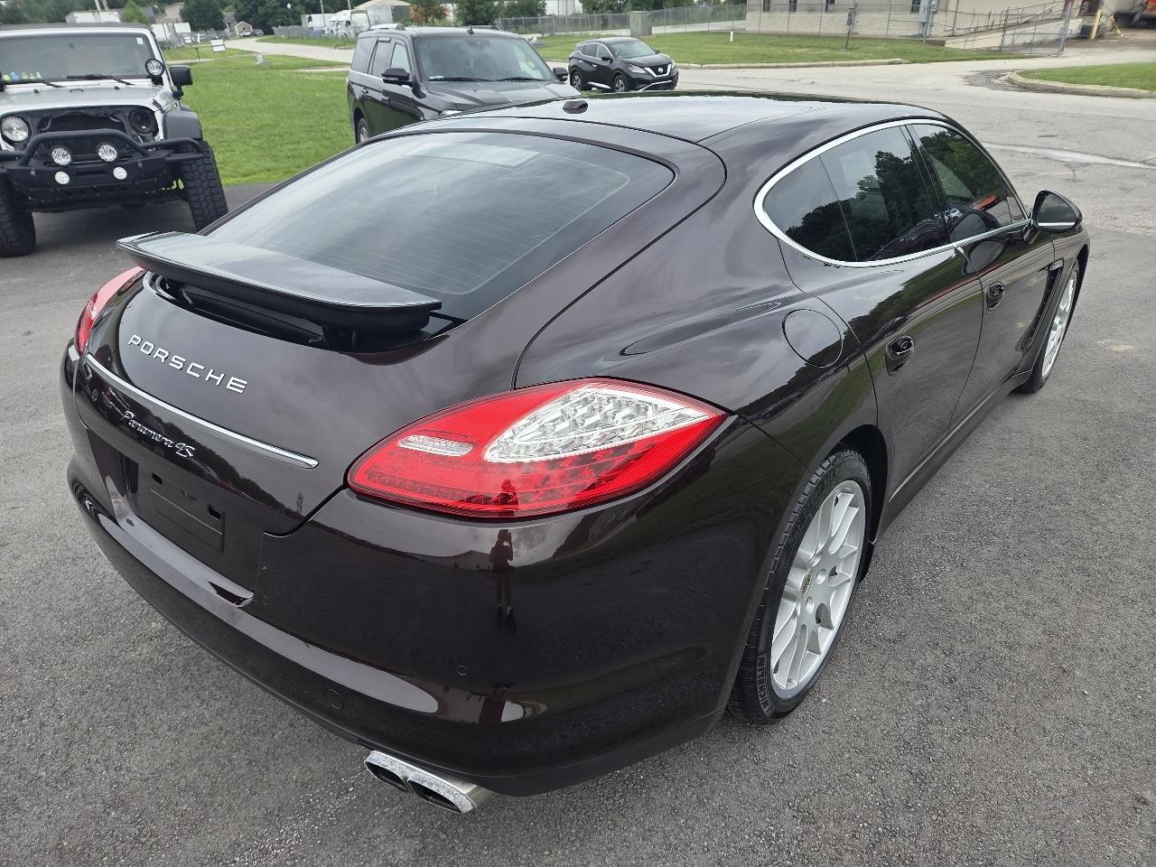 Porsche Panamera S 2010