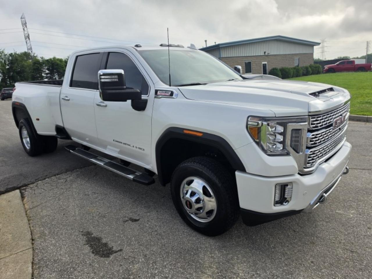 GMC Sierra 3500HD Denali Crew Cab Long Box 4WD 2022
