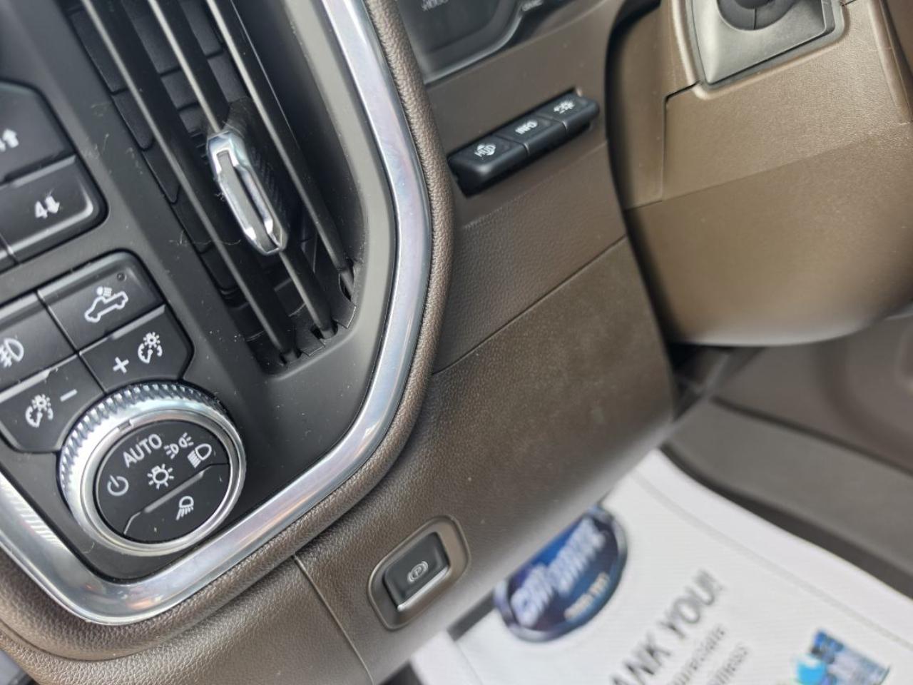 GMC Sierra 3500HD Denali Crew Cab Long Box 4WD 2022