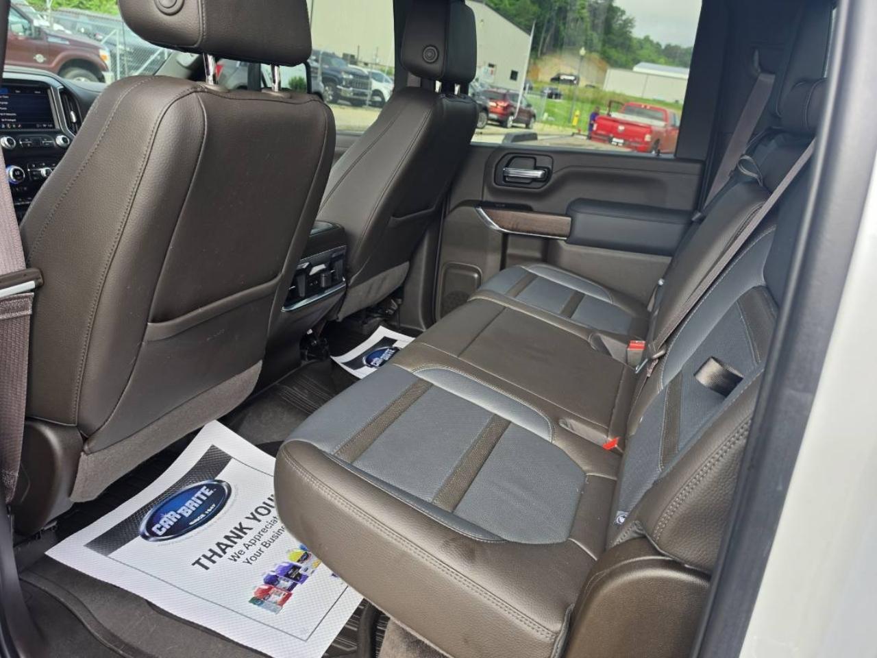 GMC Sierra 3500HD Denali Crew Cab Long Box 4WD 2022