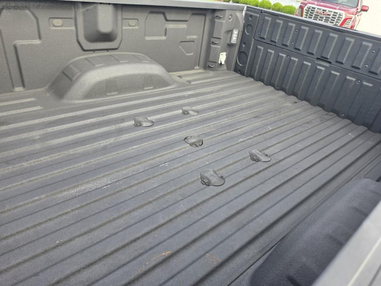 GMC Sierra 3500HD Denali Crew Cab Long Box 4WD 2022