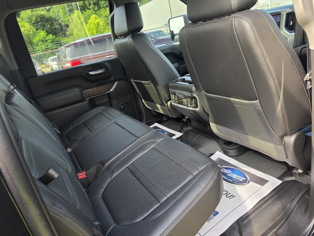 GMC Sierra 2500HD Denali Crew Cab 4WD SB 2022