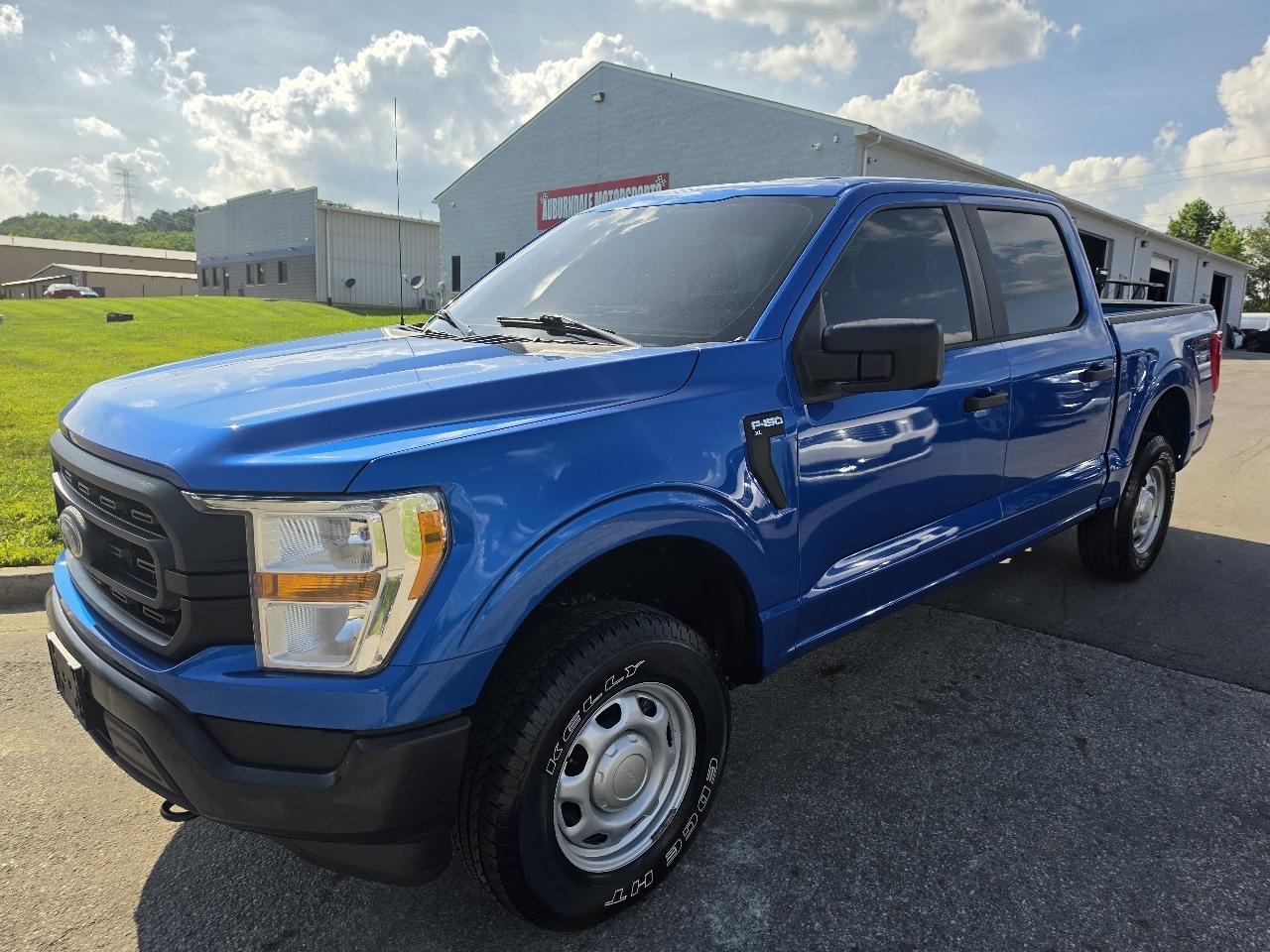 Ford F-150 4WD SuperCrew 139" XL 2021