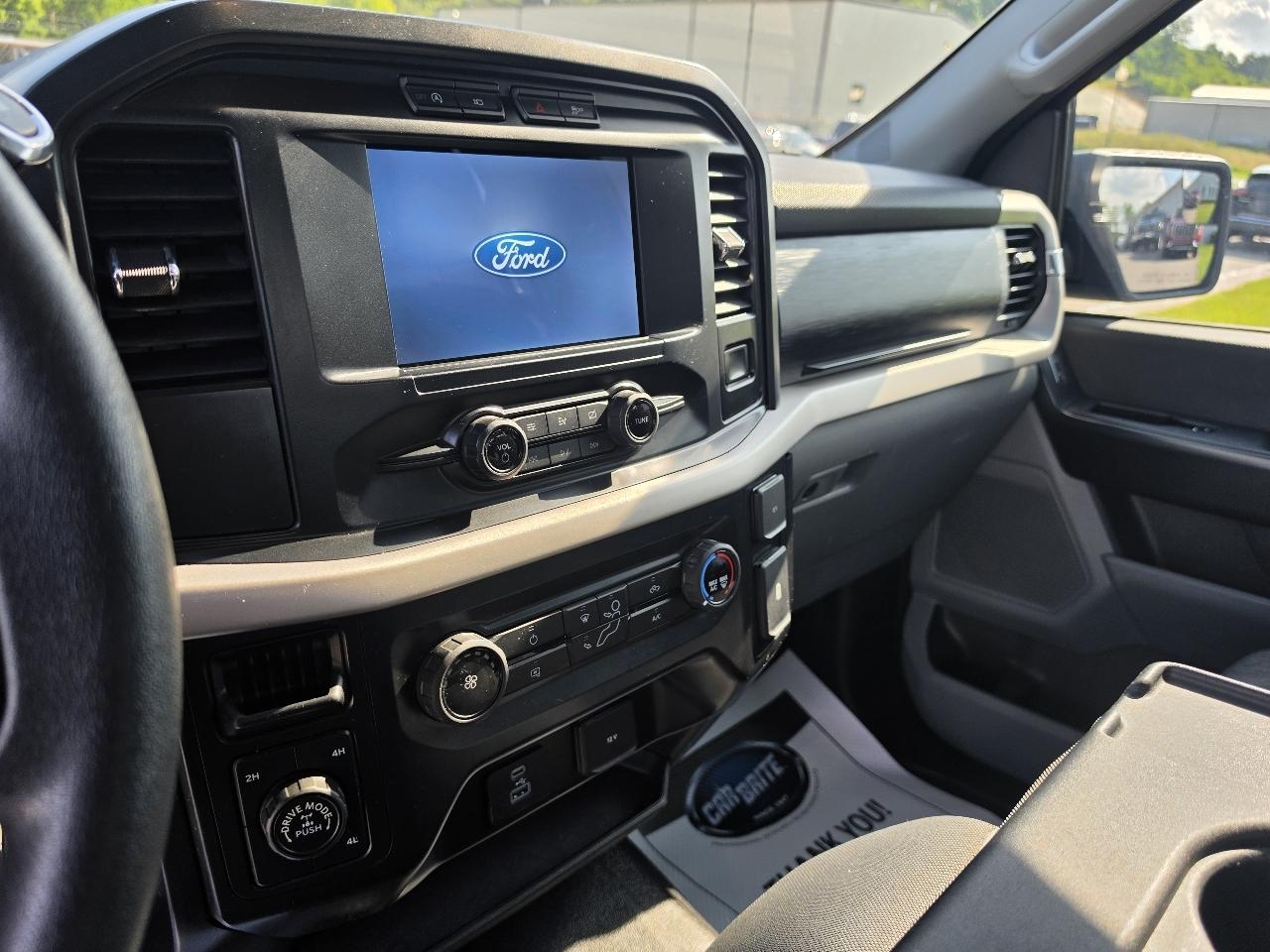 Ford F-150 4WD SuperCrew 139" XL 2021