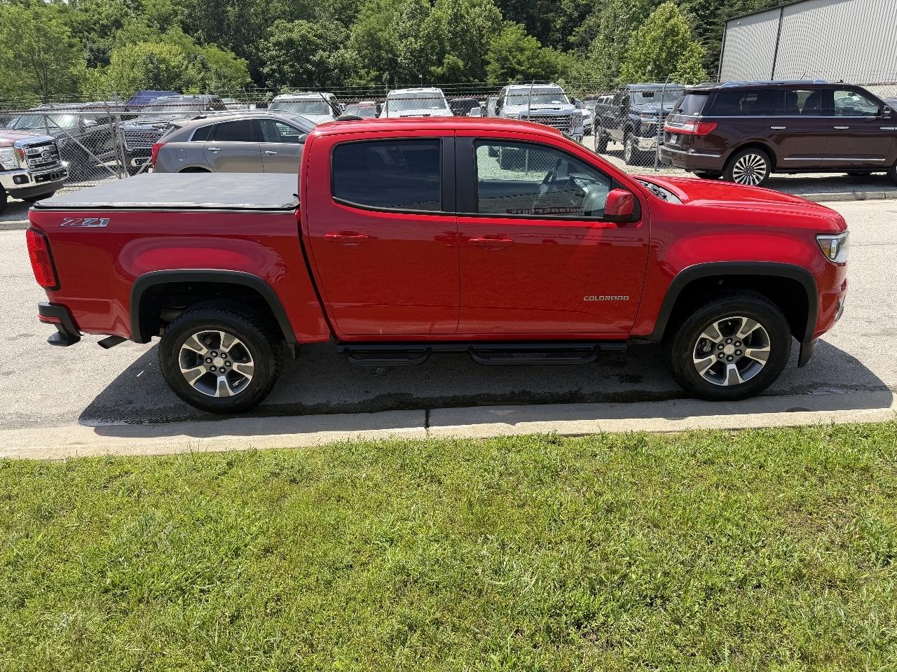 Chevrolet Colorado 4WD Crew Cab 140.5" Z71 2015