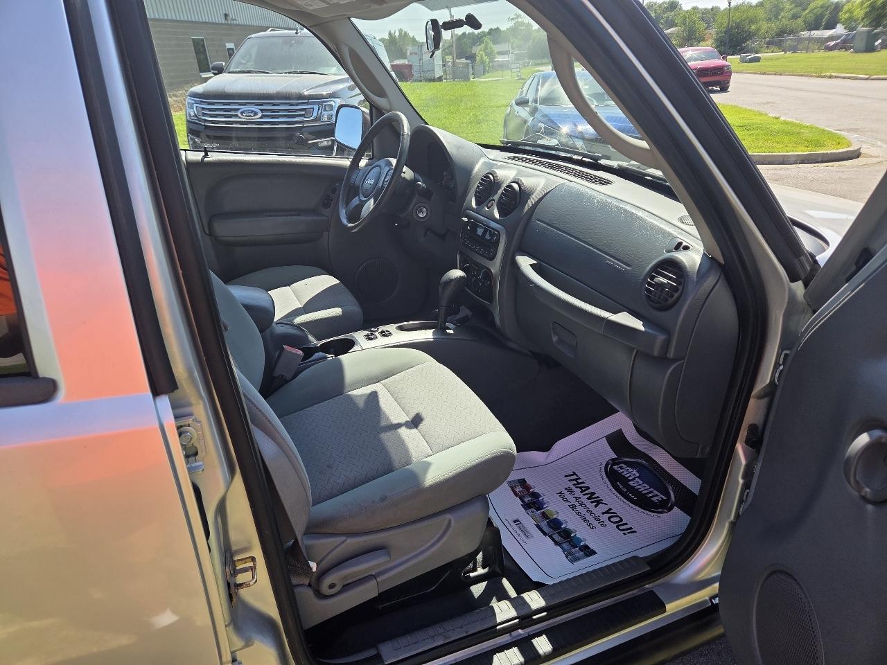 Jeep Liberty Renegade 4WD 2006