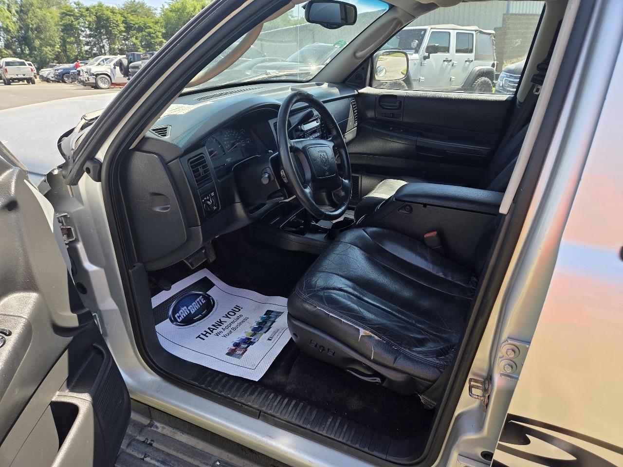 Dodge Dakota Sport Quad Cab 4WD 2003