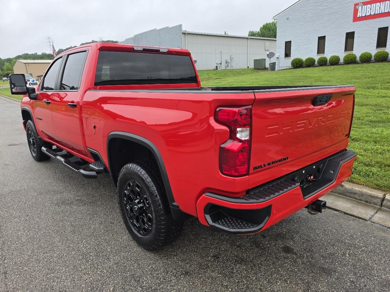 Chevrolet Silverado 2500HD 4WD Crew Cab 153" LT 2023