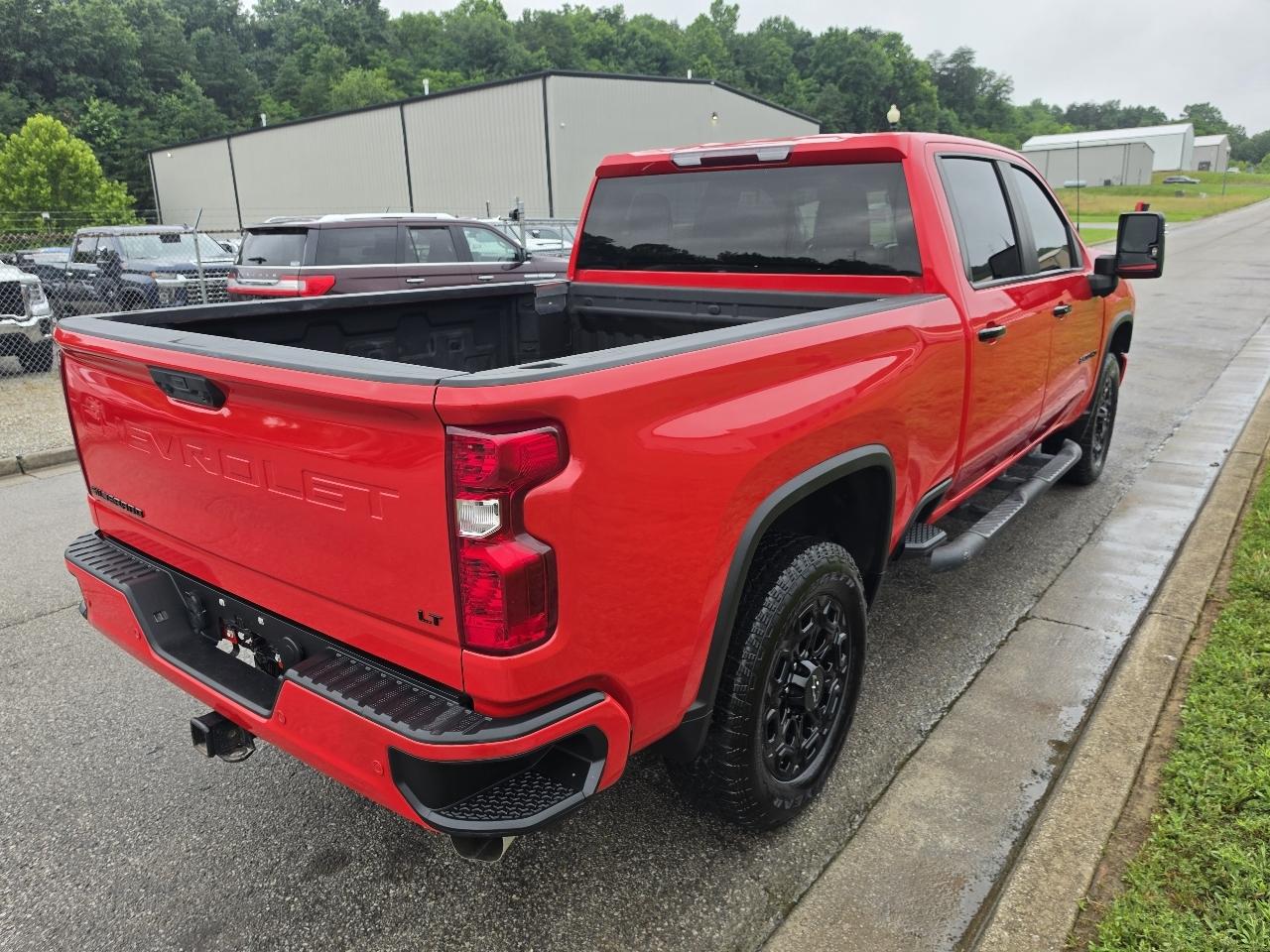Chevrolet Silverado 2500HD 4WD Crew Cab 153" LT 2023