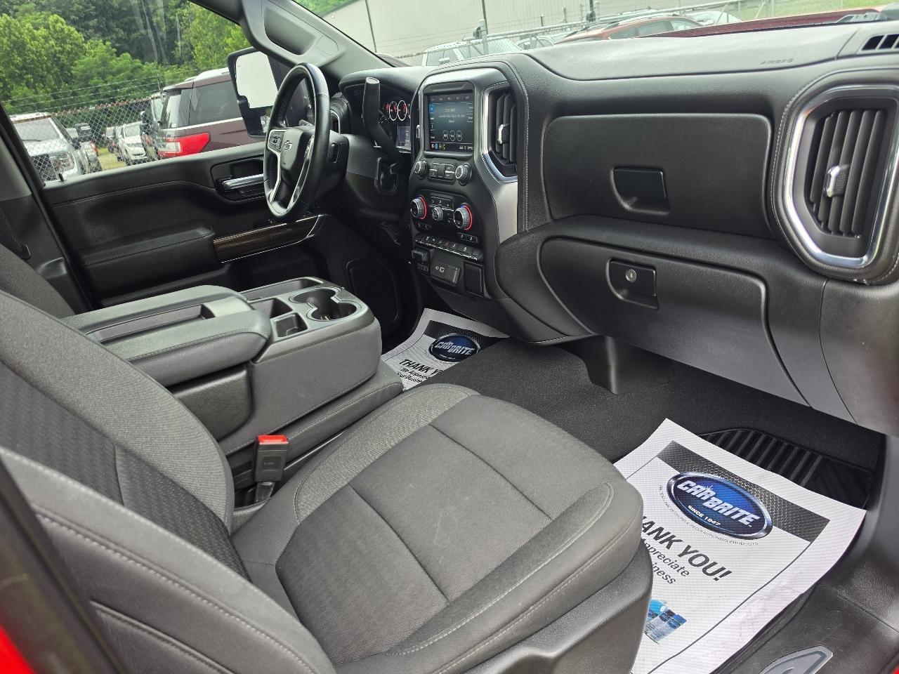 Chevrolet Silverado 2500HD 4WD Crew Cab 153" LT 2023