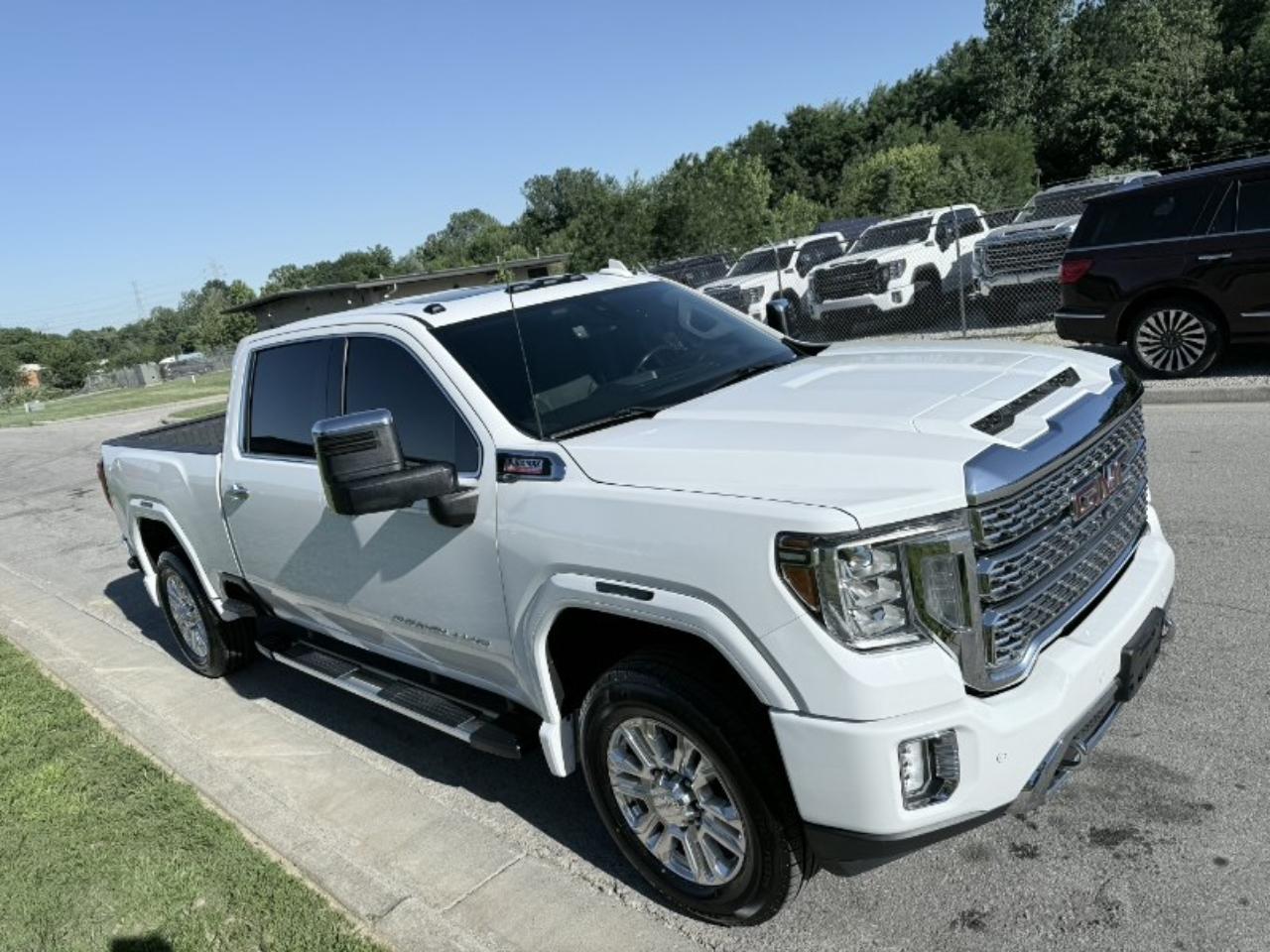 GMC Sierra 2500HD Denali Crew Cab 4WD 2021