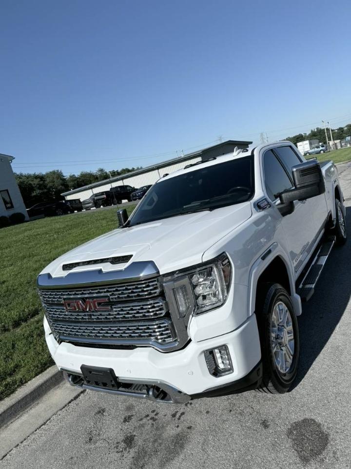 GMC Sierra 2500HD Denali Crew Cab 4WD 2021