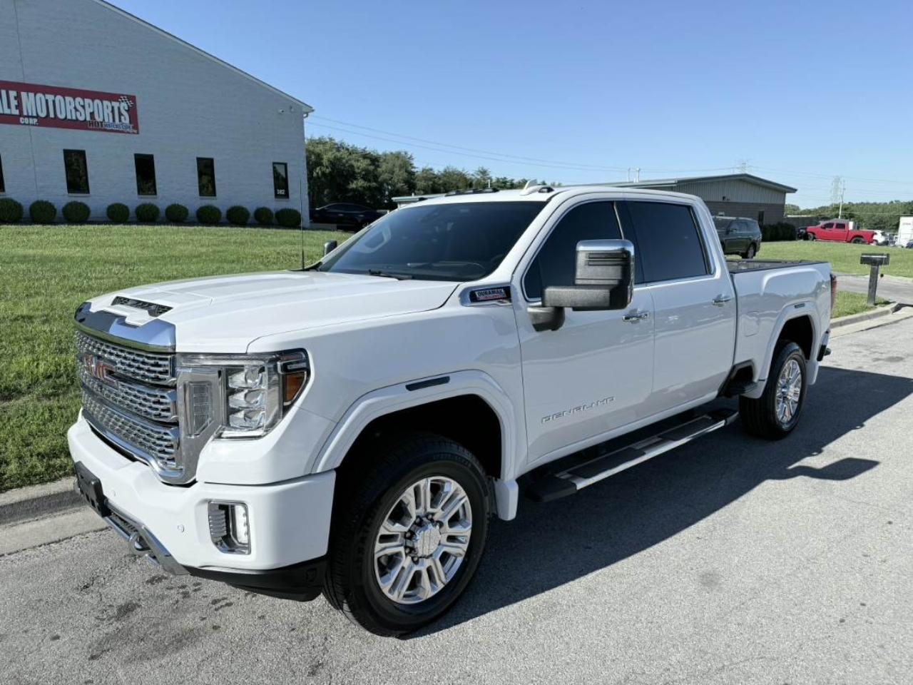 GMC Sierra 2500HD Denali Crew Cab 4WD 2021
