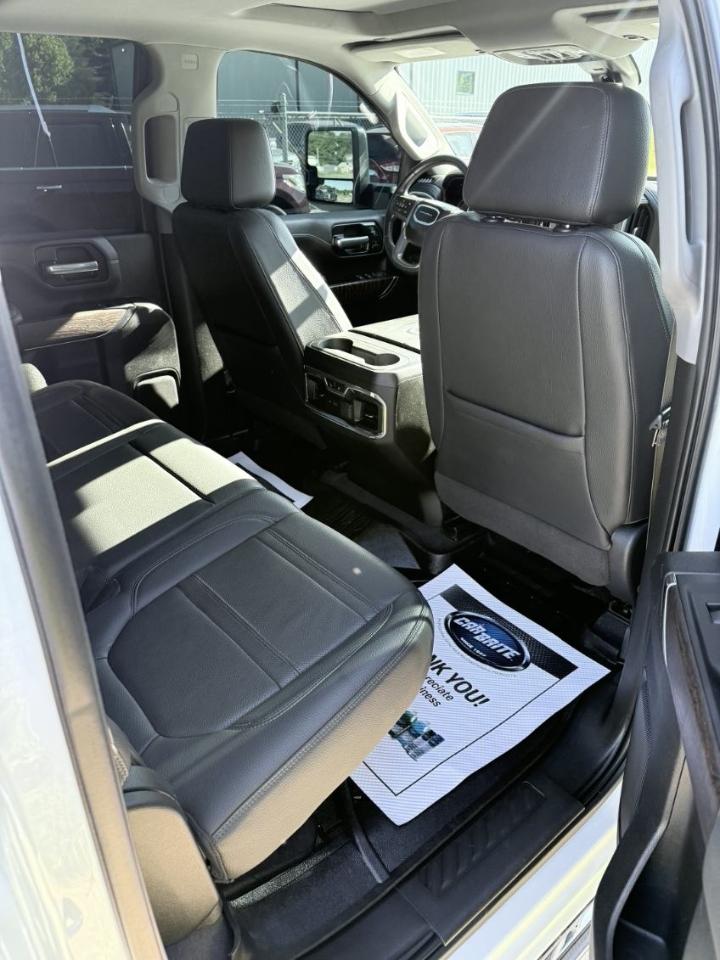 GMC Sierra 2500HD Denali Crew Cab 4WD 2021