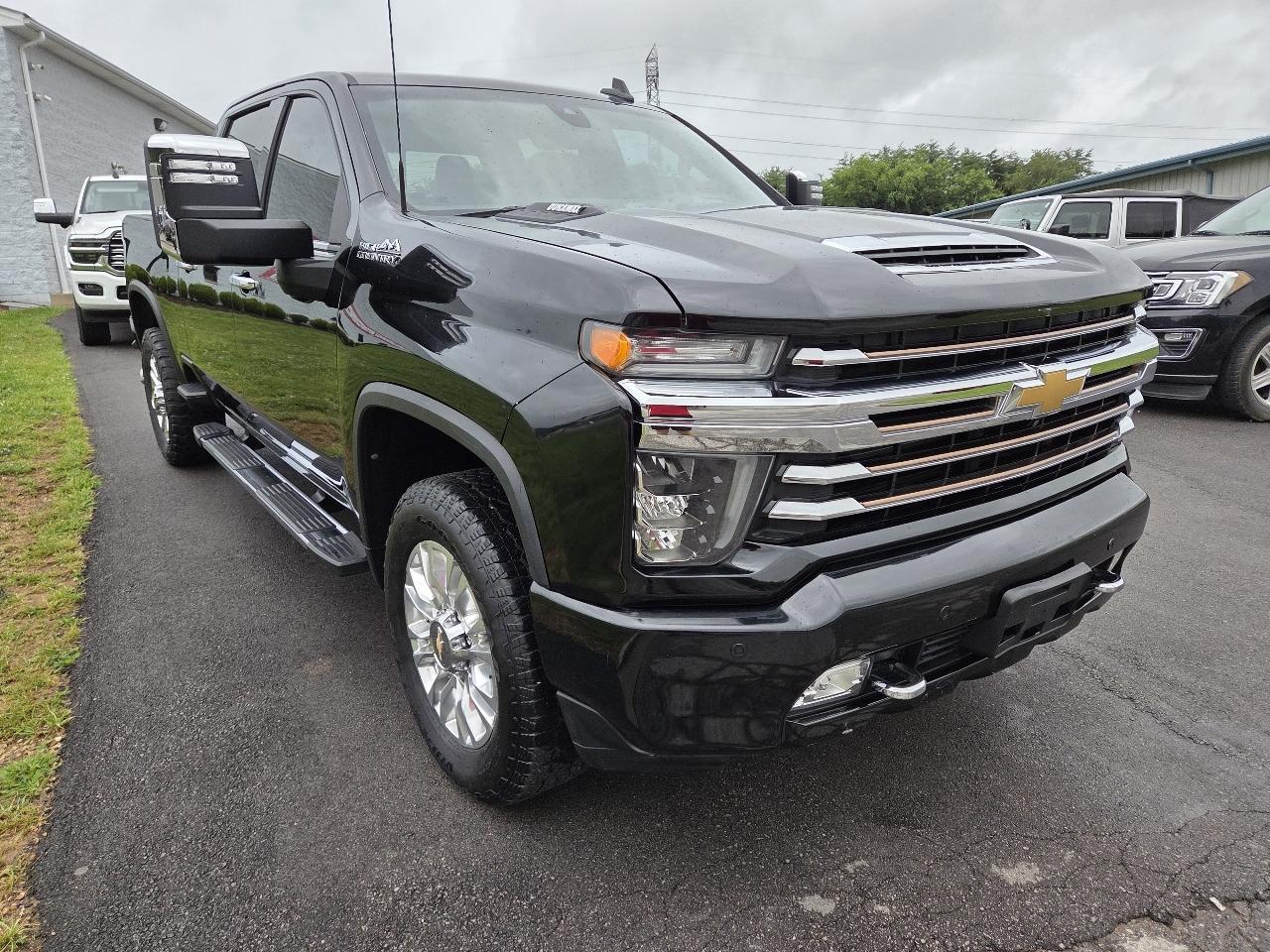 Chevrolet Silverado 2500HD High Country Crew Cab Long Box 4WD 2020