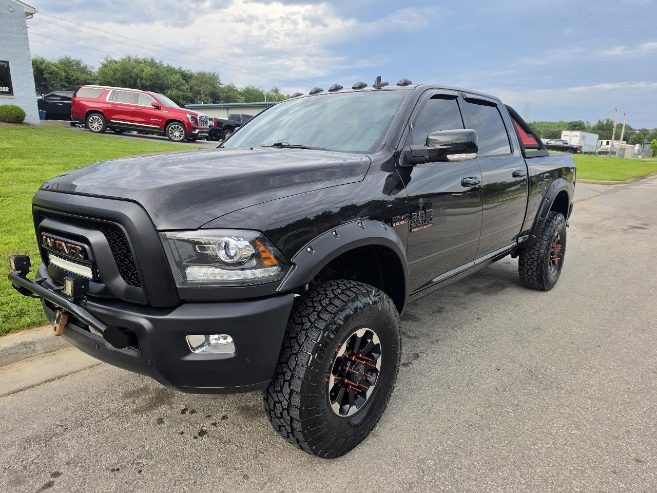 RAM 2500 Power Wagon Crew Cab SWB 4WD 2017