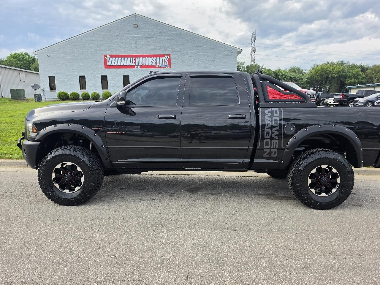 RAM 2500 Power Wagon Crew Cab SWB 4WD 2017