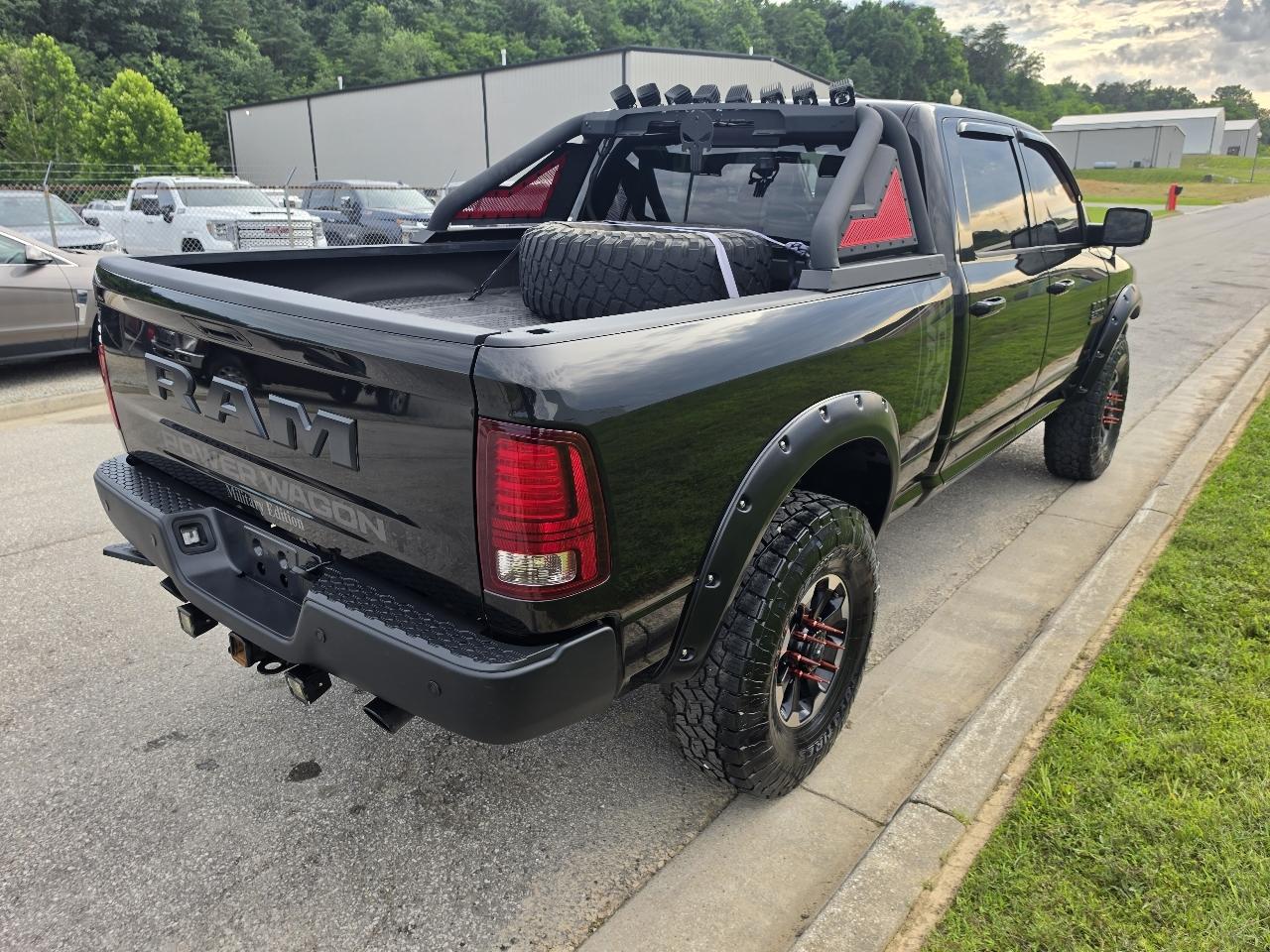 RAM 2500 Power Wagon Crew Cab SWB 4WD 2017